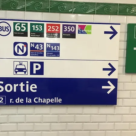 Vito Hostal París